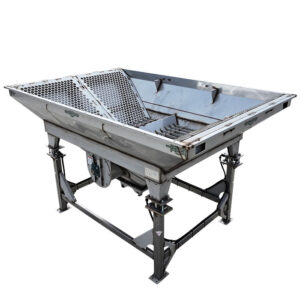 Doyle material conditioner hopper